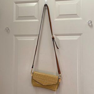 Klutch Sightseer Crossbody Purse Bag Yellow Gold color with croc pattern 9" x 5"